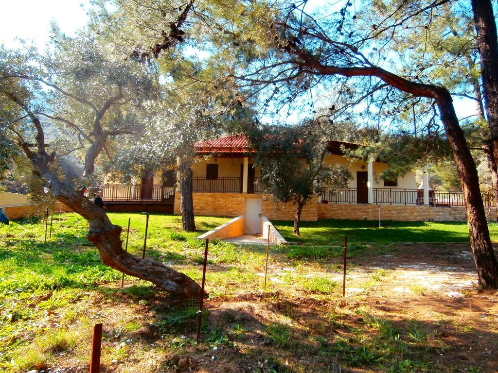 Villa Barouti Koinira Luaran gambar